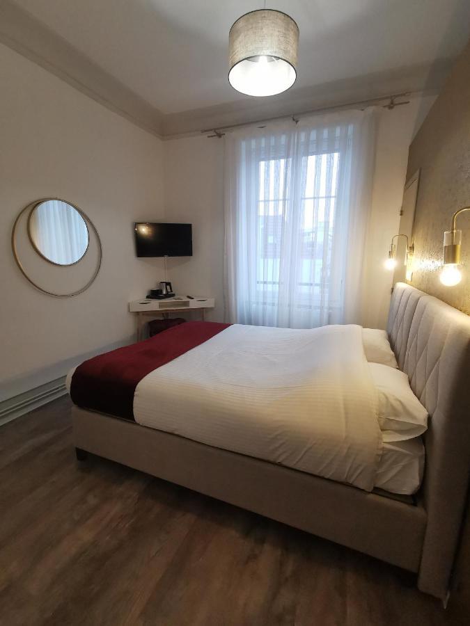 - Apartment *