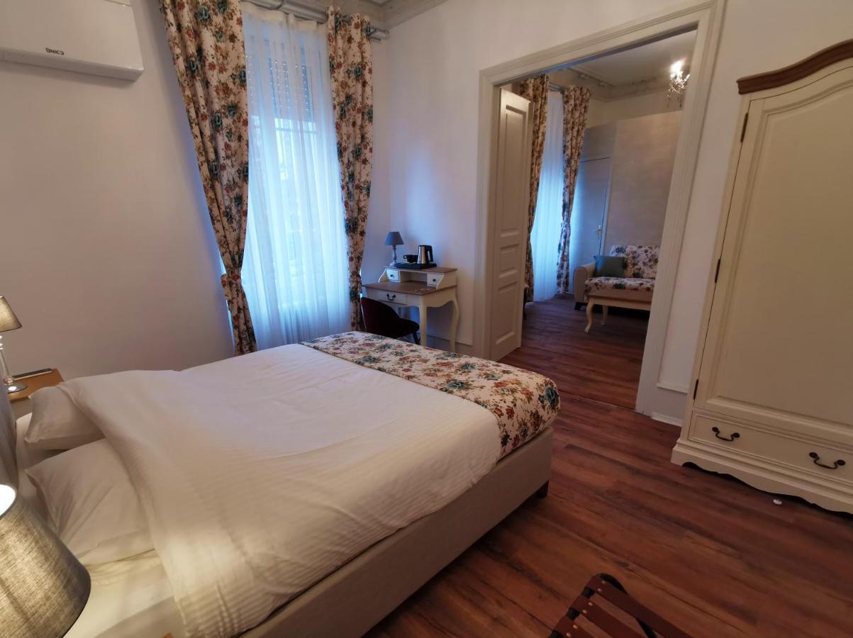 Apartment -